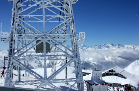 Arrival station of Cime de Caron